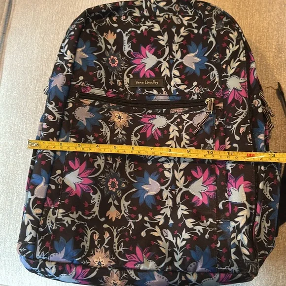 Vera Bradley Backpack - Picture 5 of 11